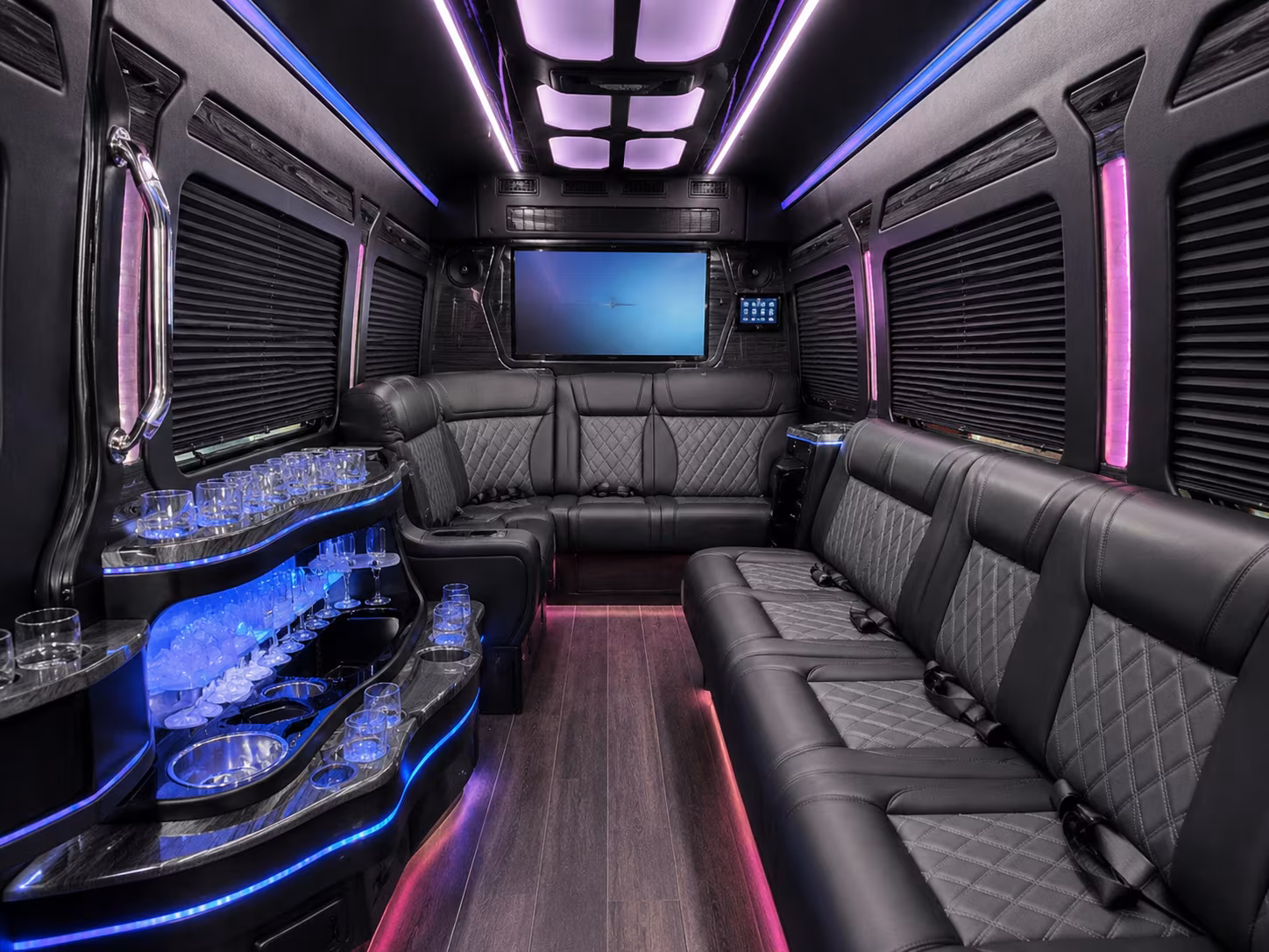 finding group transportation to san diego has never been easier