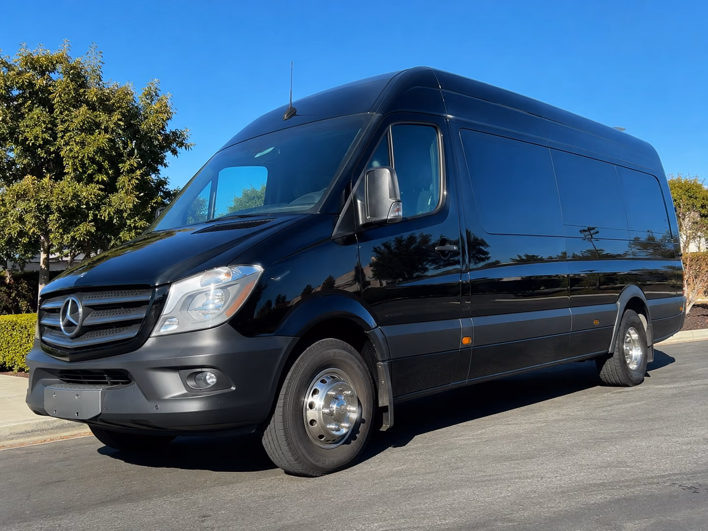 inglewood wedding transportation onboard seating